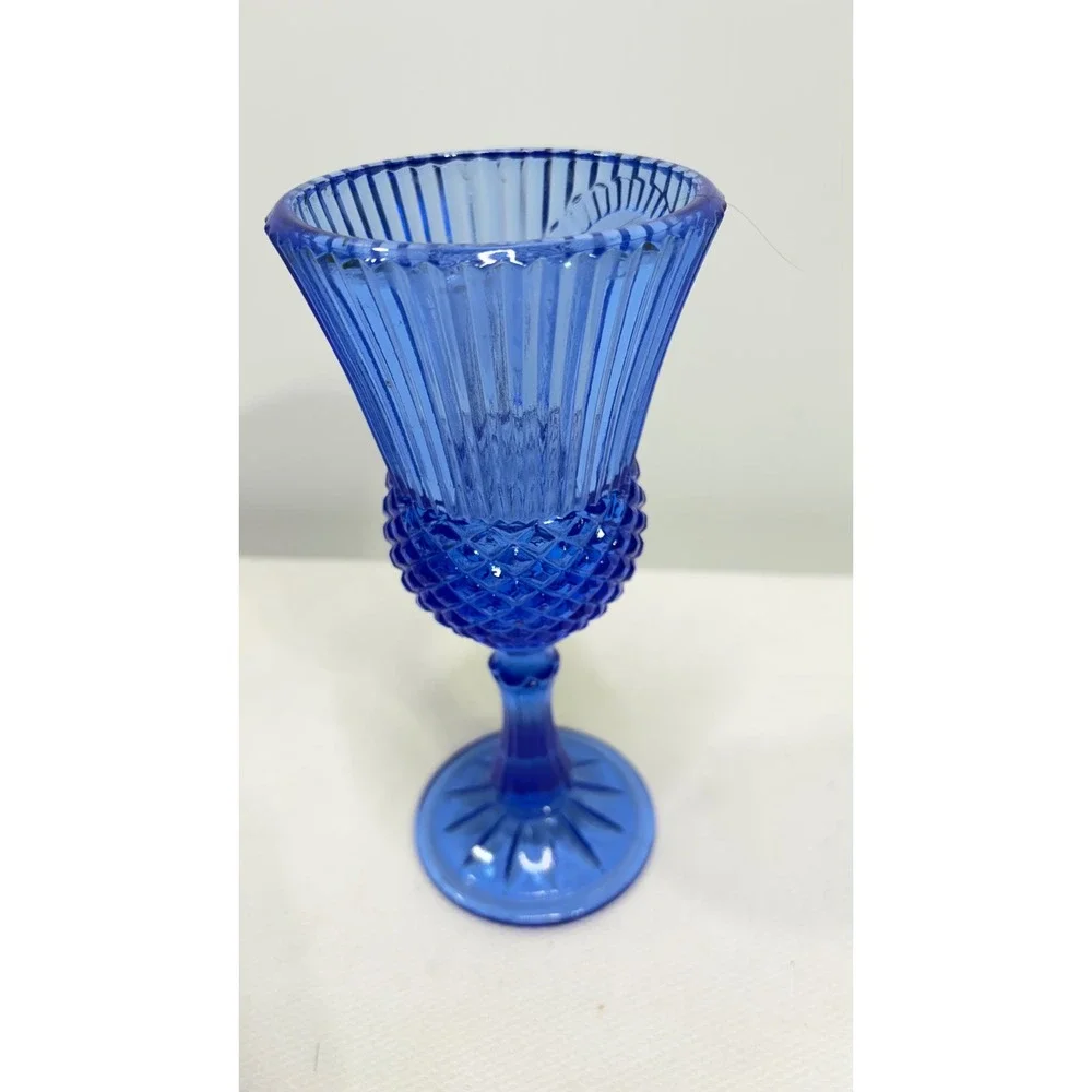 Vintage Glass Cape Cod Cobalt Blue Cameo Portrait Goblet 7.5